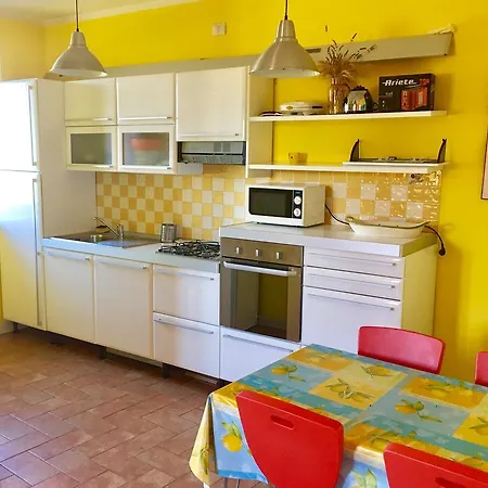 Antares Apartment Pesaro